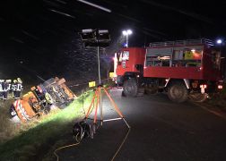 Winterdienst Bei Kahla Verunglueckt 090119 001